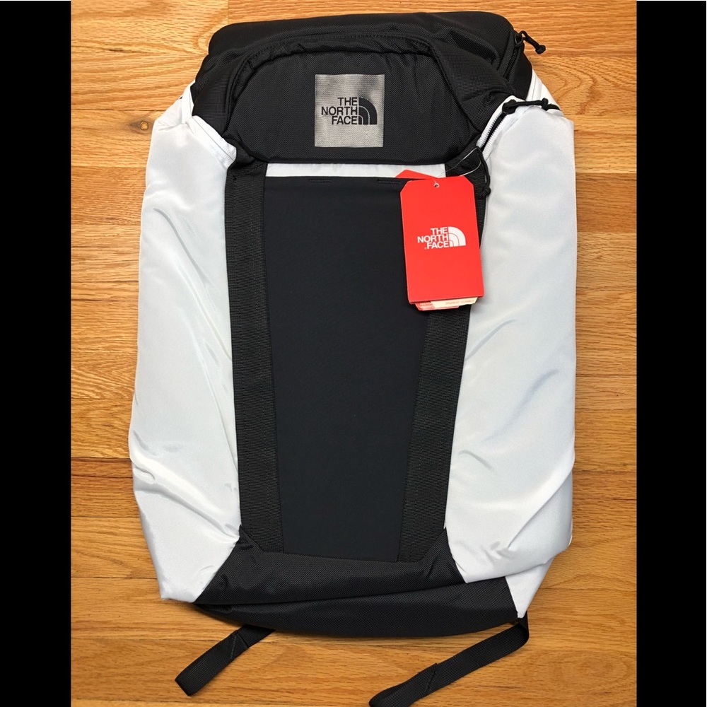 NEW The North Face Instigator 15” laptop backpack